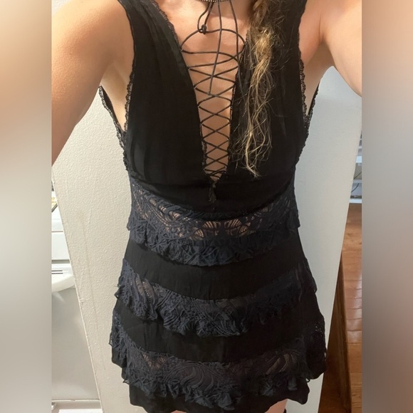 Cocktail Lace-Up Mini Dress Witch Whimsigoth LBD Romantic Lola Rose Sexy Lace - Picture 12 of 13